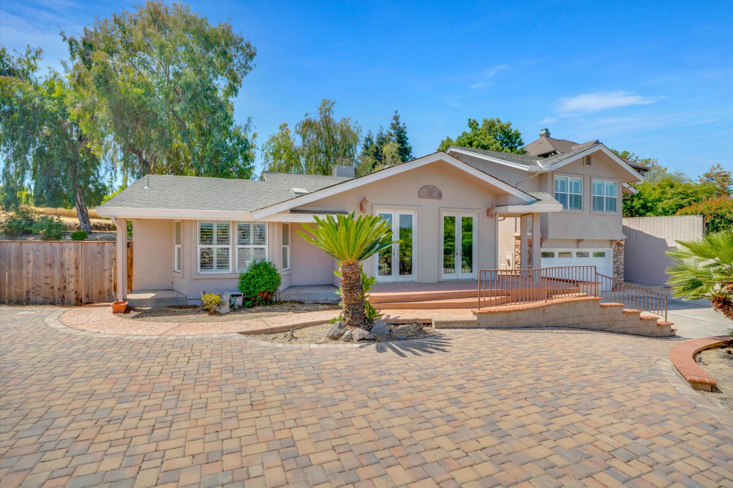 Bevanda Court, Oakdale, California image 4