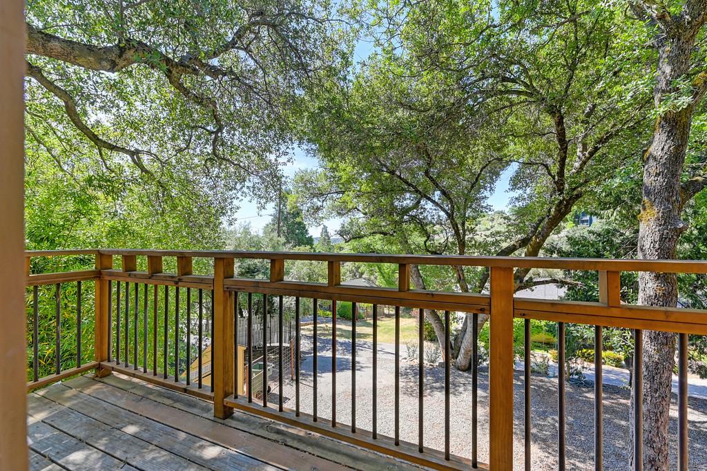 Foresthill Avenue, Auburn, California image 26