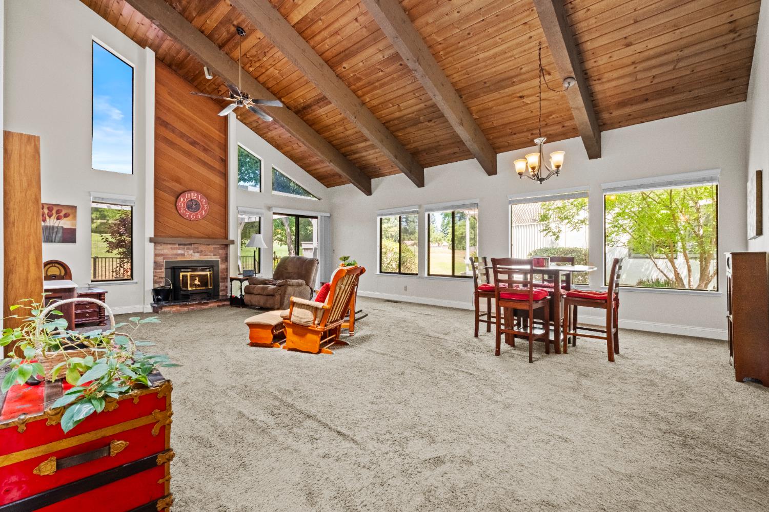Photo #16: 225042950 Listing: Photo #16