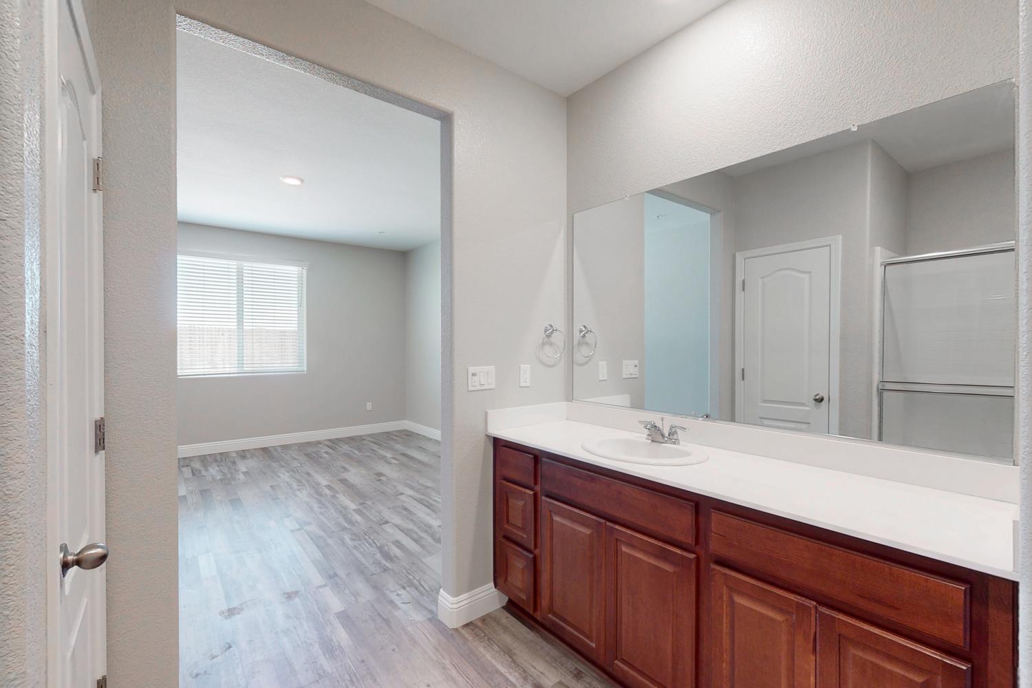 Kyri, Olivehurst, California image 31