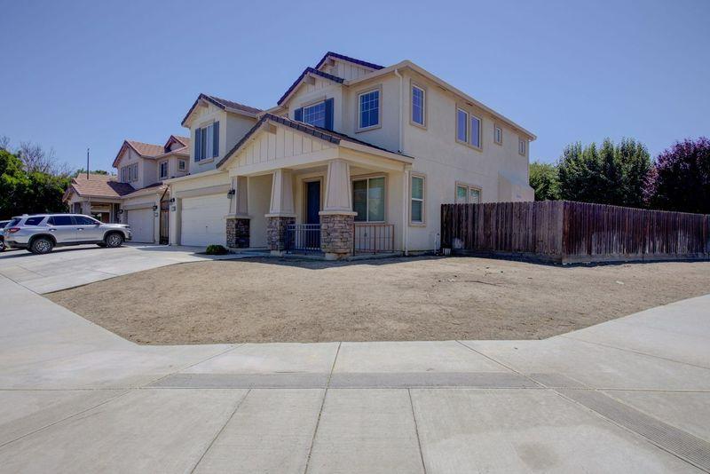 Oatgrass Way, Los Banos, California image 4