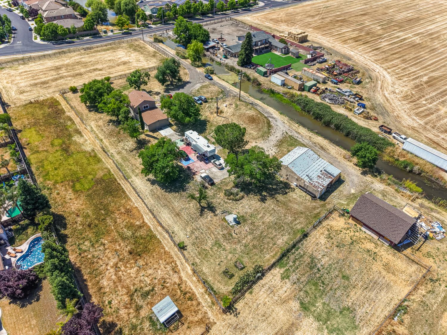 Otis Avenue, West Sacramento, California image 22