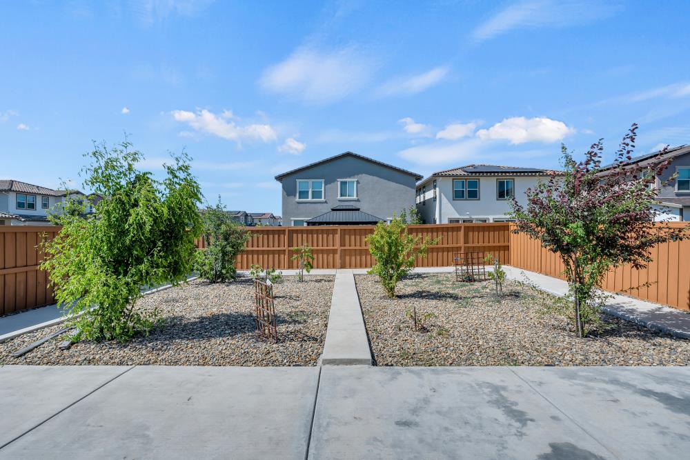 Linnea Court, Elk Grove, California image 49