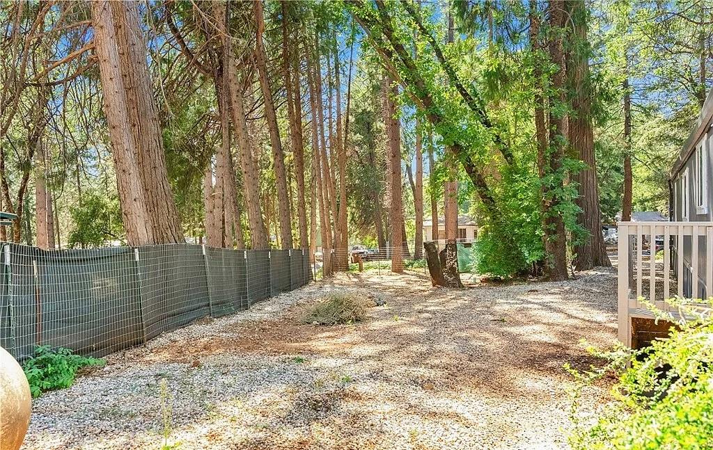 Magnolia Drive, Magalia, California image 25