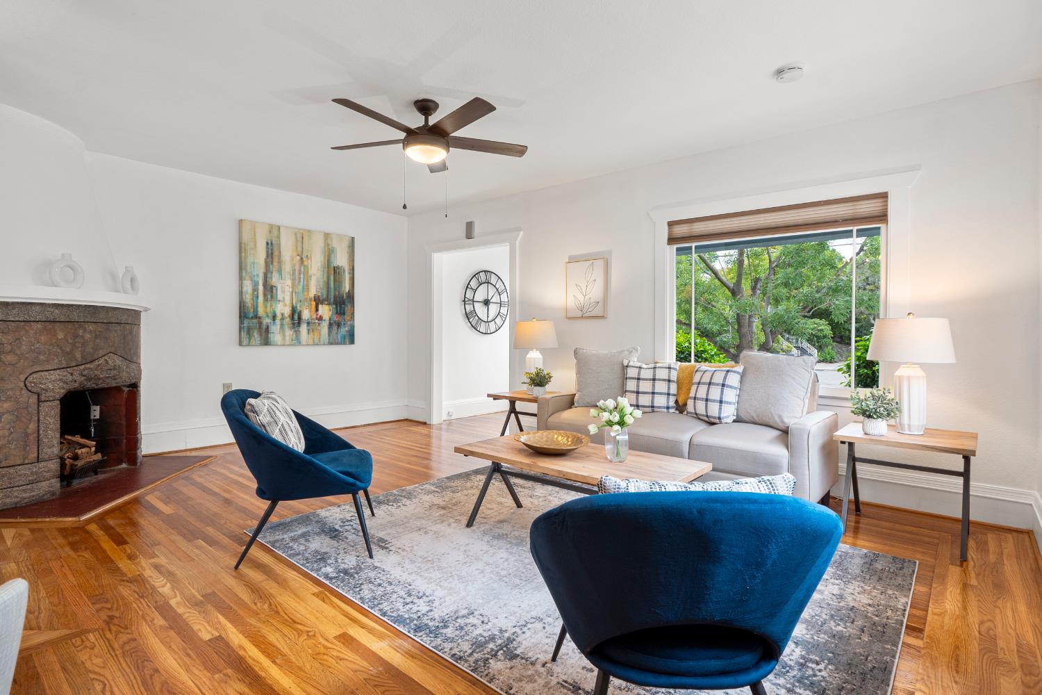 2920 Morcom, Oakland, California image 7