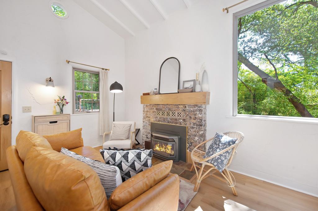 Foresthill Avenue, Auburn, California image 8