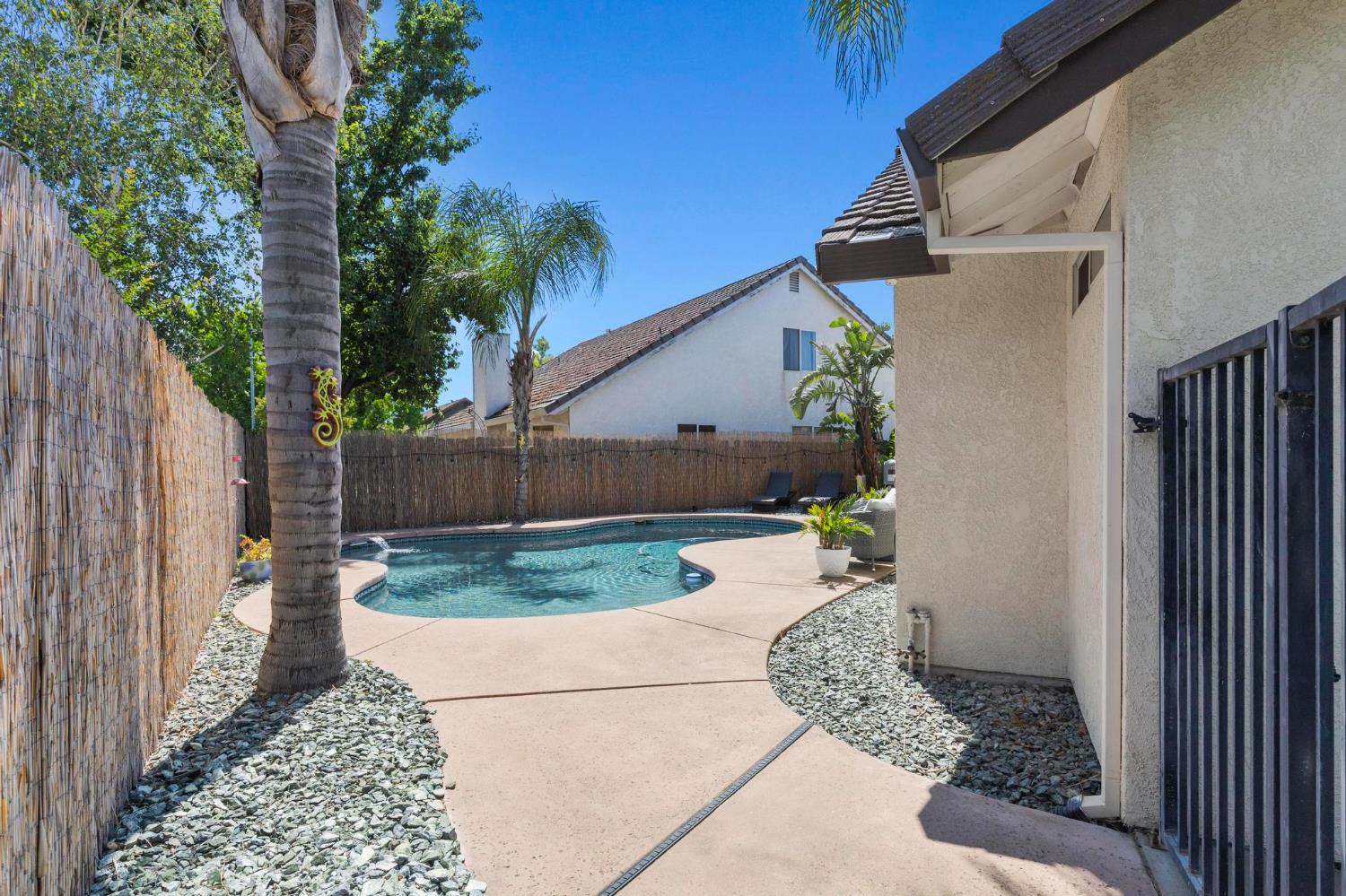 Allen Court, Yuba City, California image 41