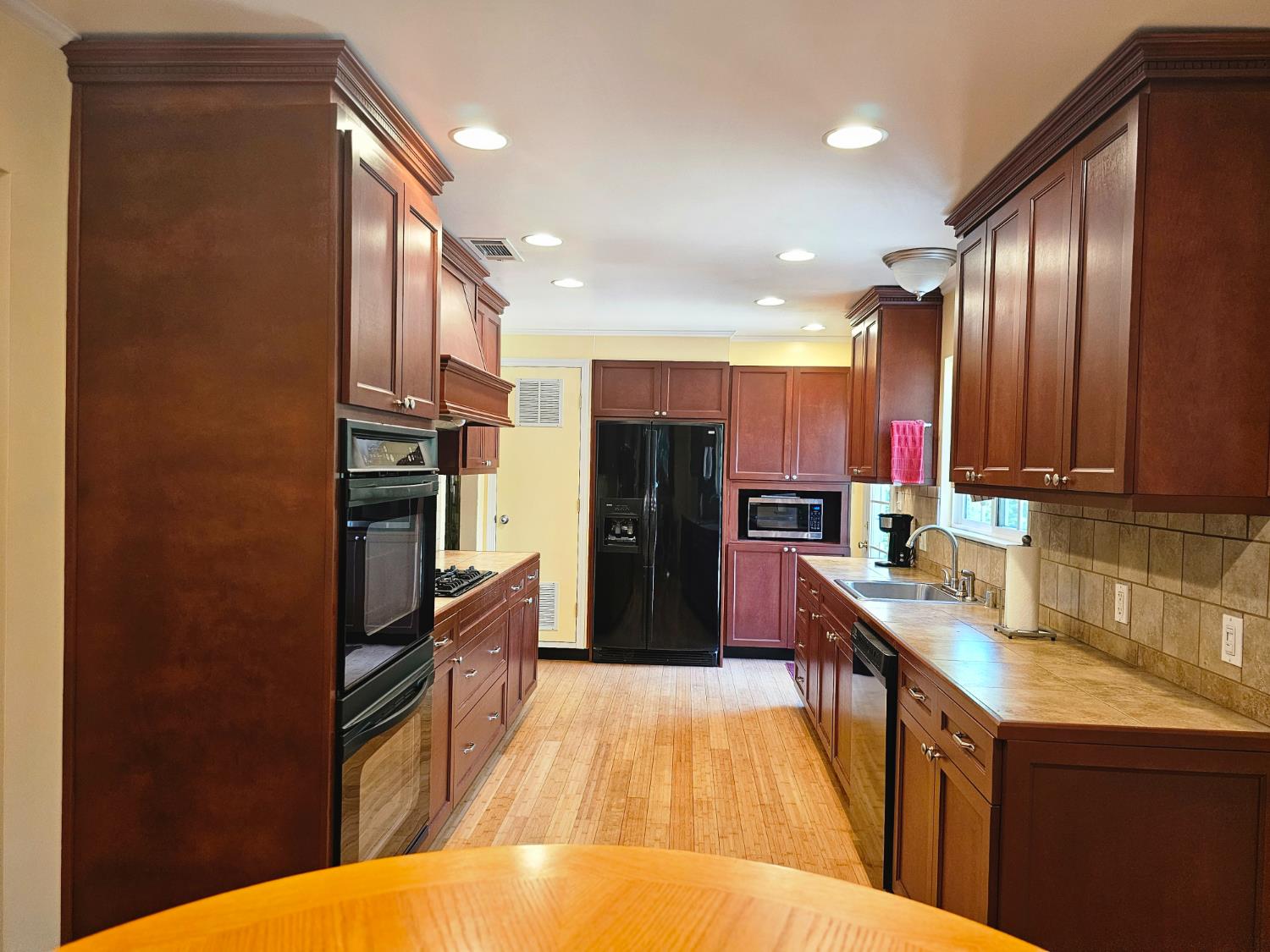 Alandale Way, Rancho Cordova, California image 4