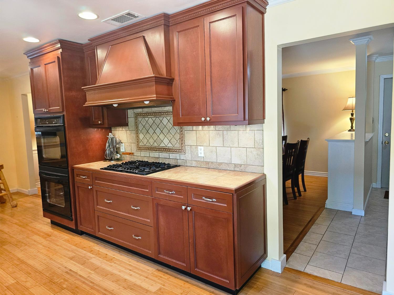 Alandale Way, Rancho Cordova, California image 2