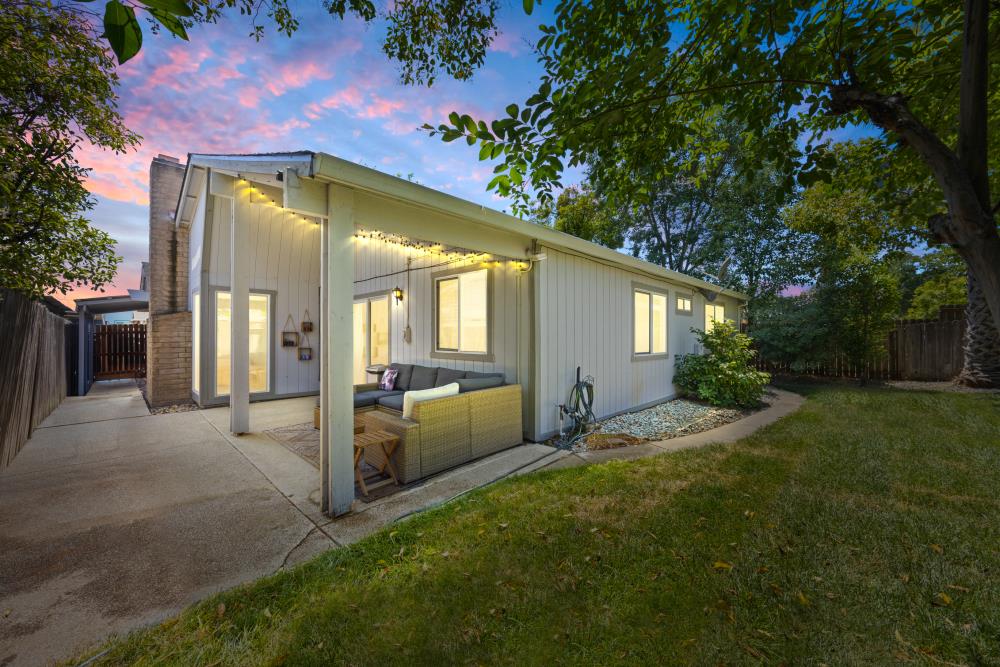 Bitterbush Way, Citrus Heights, California image 9