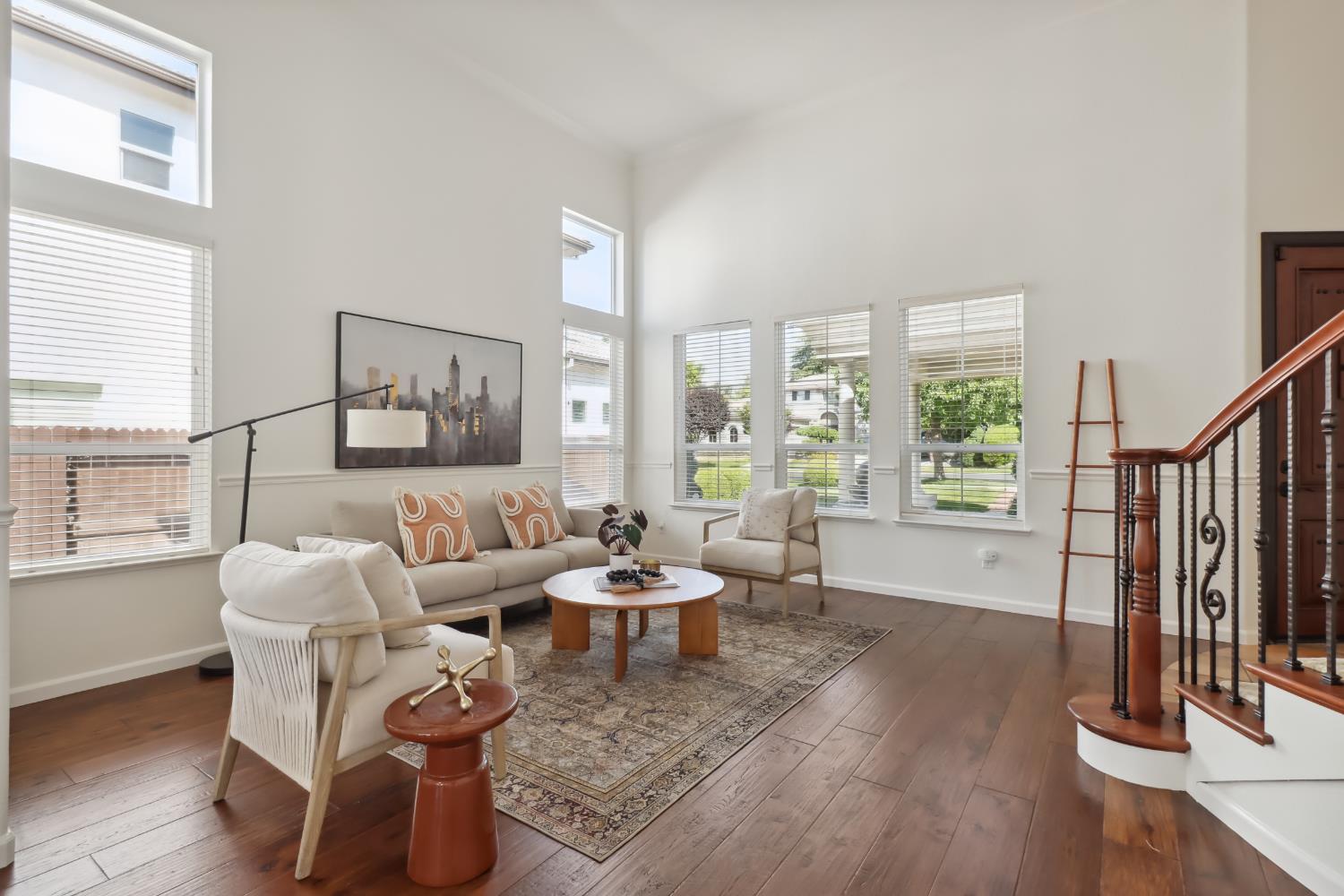 Hawk Crest Court, Roseville, California image 6
