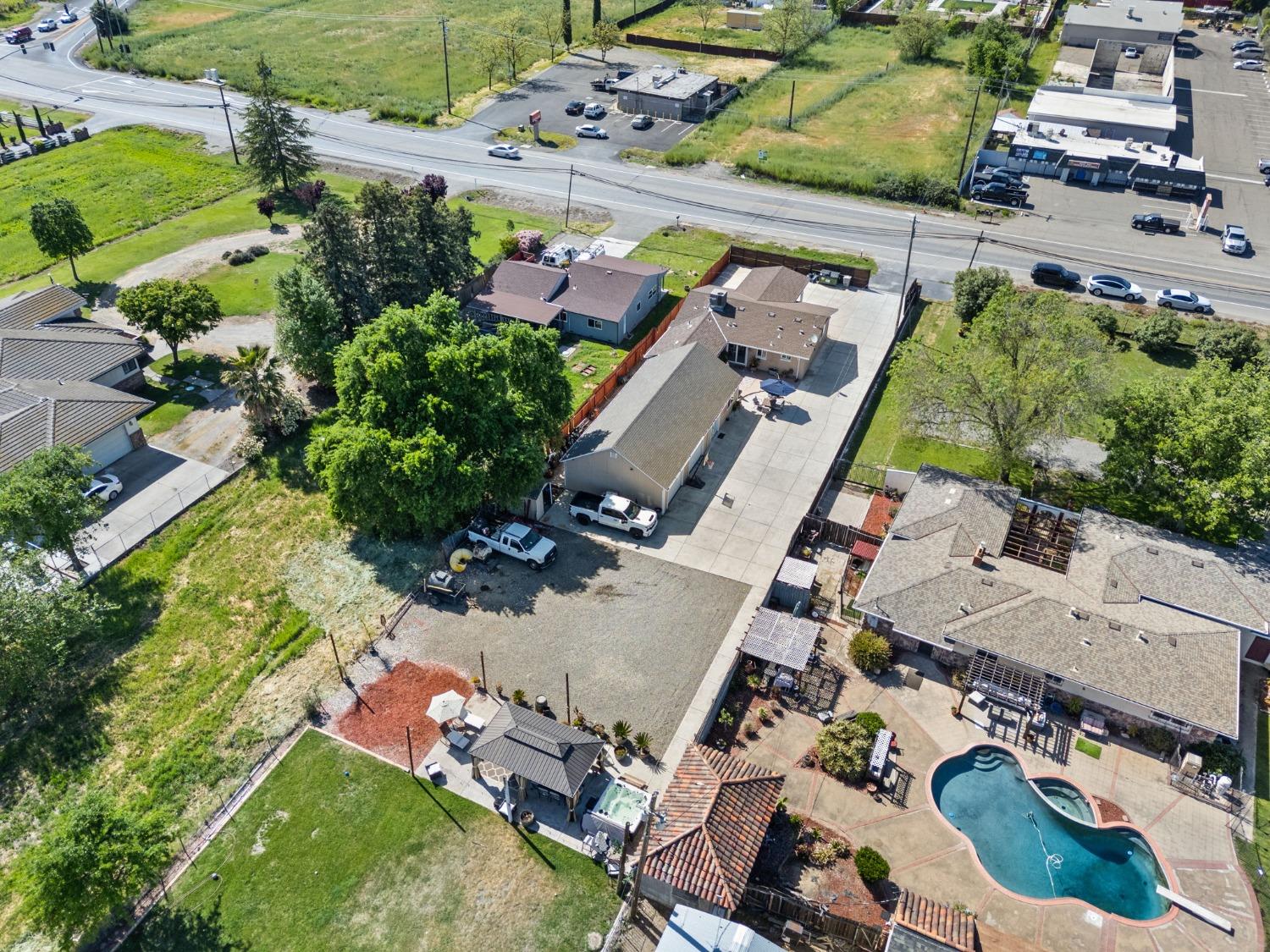 Jefferson Boulevard, West Sacramento, California image 47