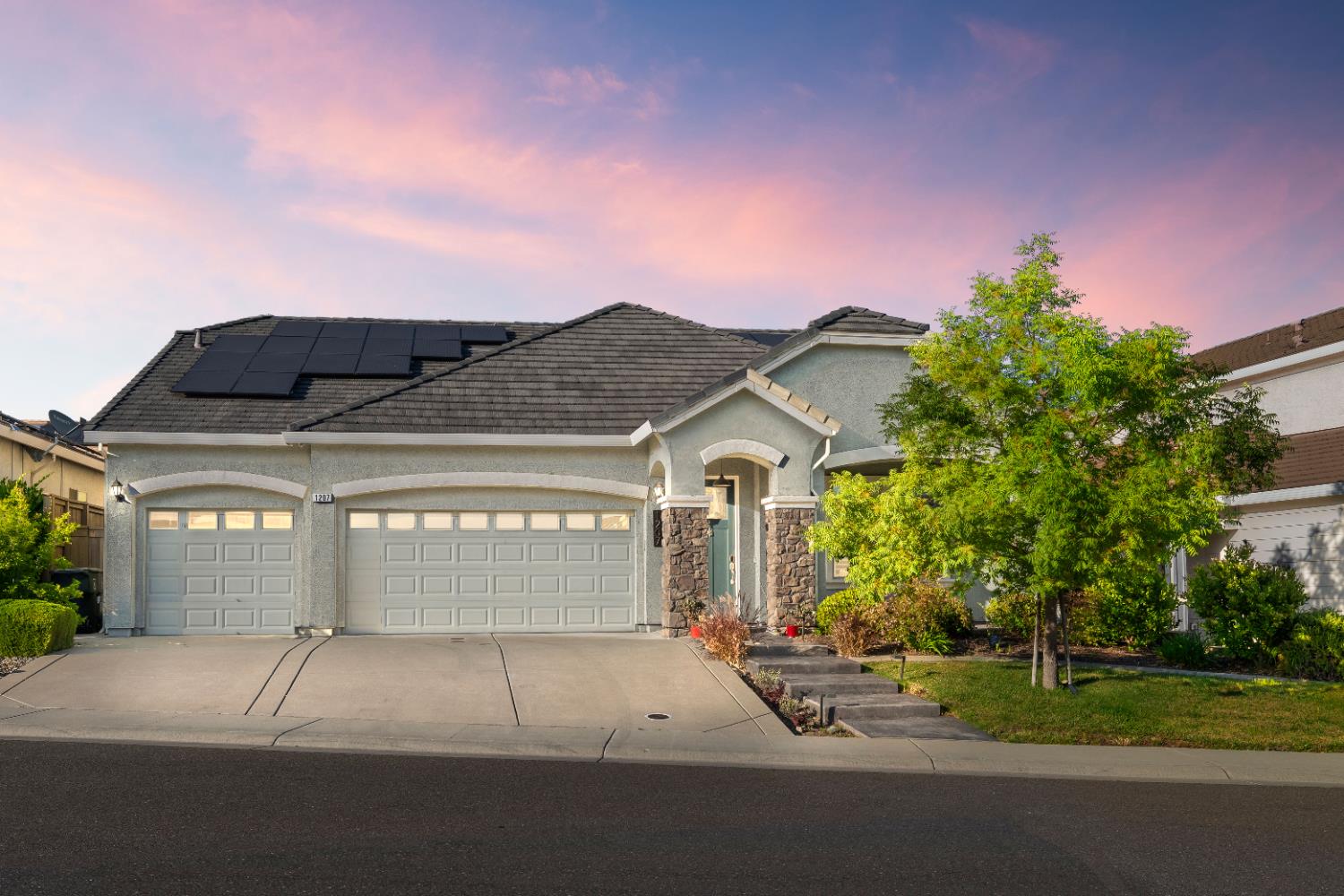 Albany Way, Rocklin, California image 2