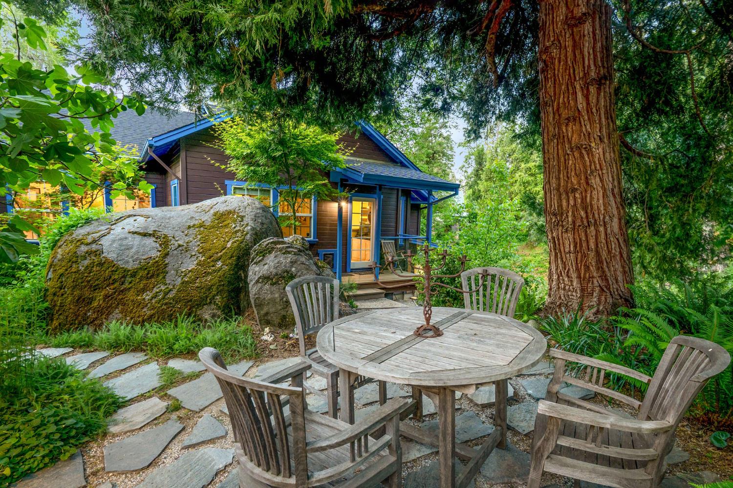 Spring Street, Nevada City, California image 8