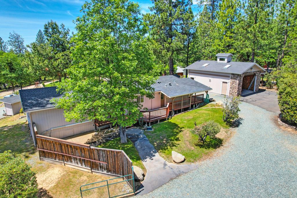 Bear Lane, Somerset, California image 10