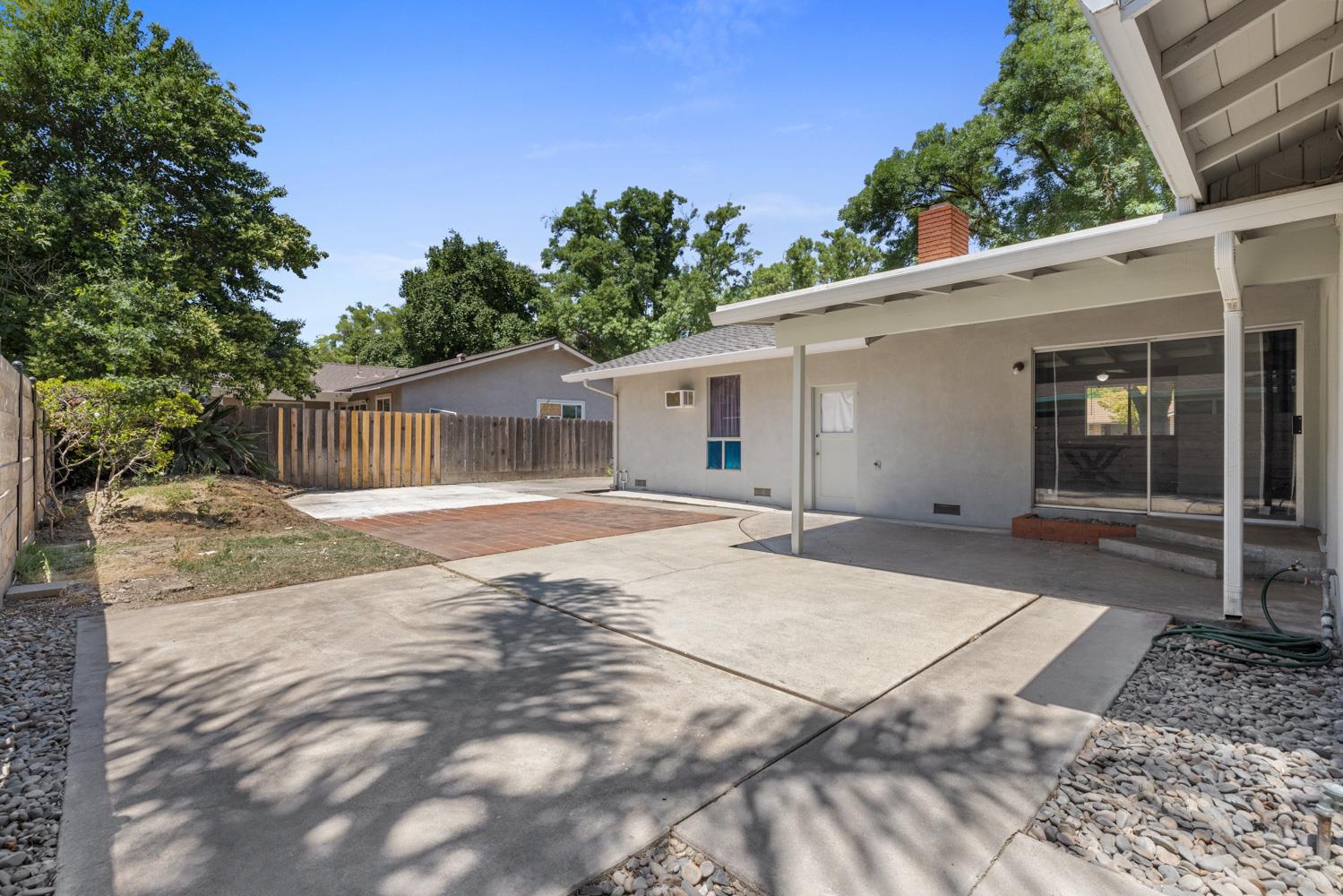 E Orangeburg Avenue, Modesto, California image 36