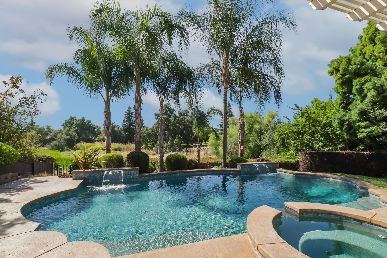 Hawk Crest Court, Roseville, California image 45