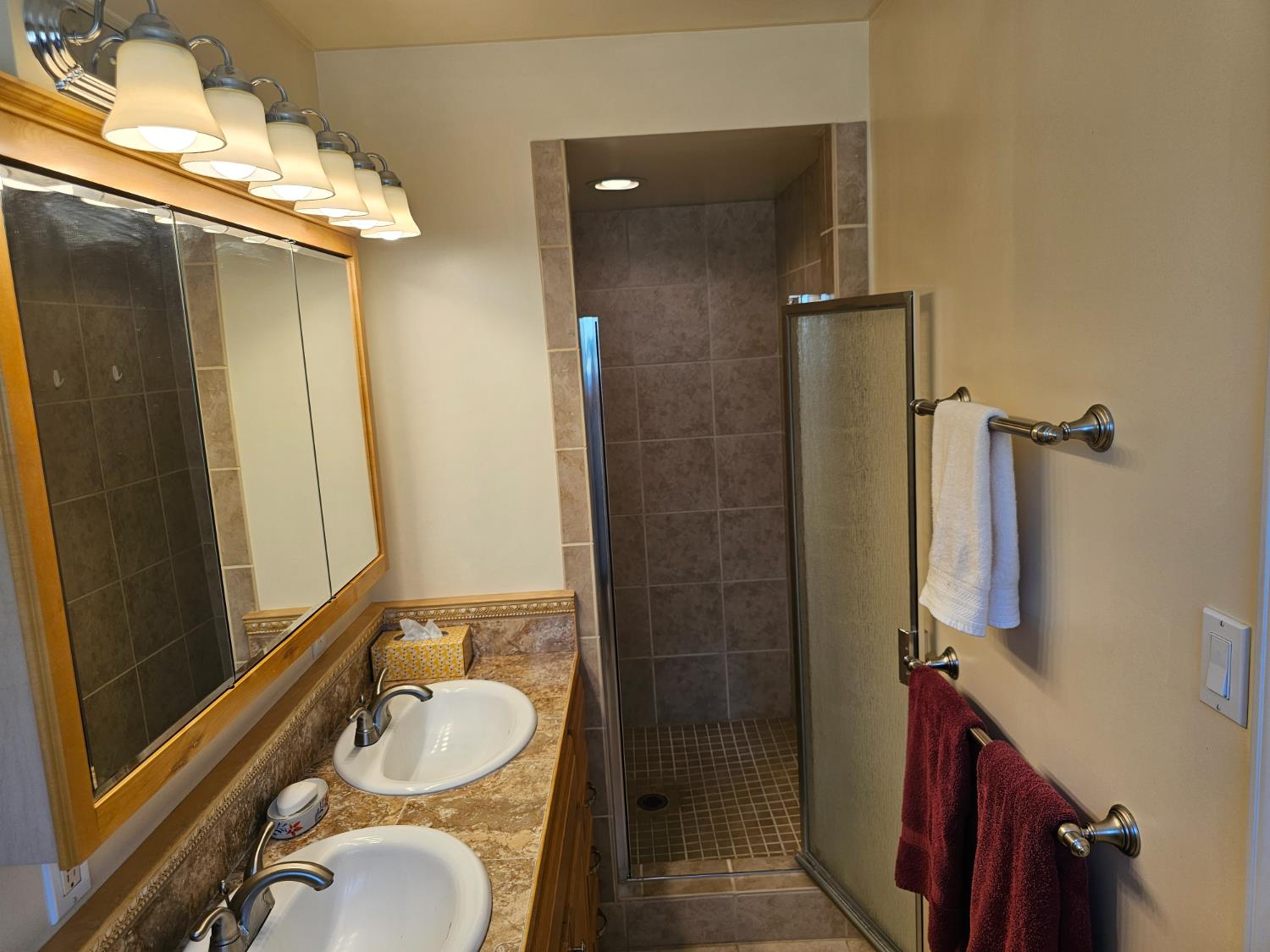 Alandale Way, Rancho Cordova, California image 19