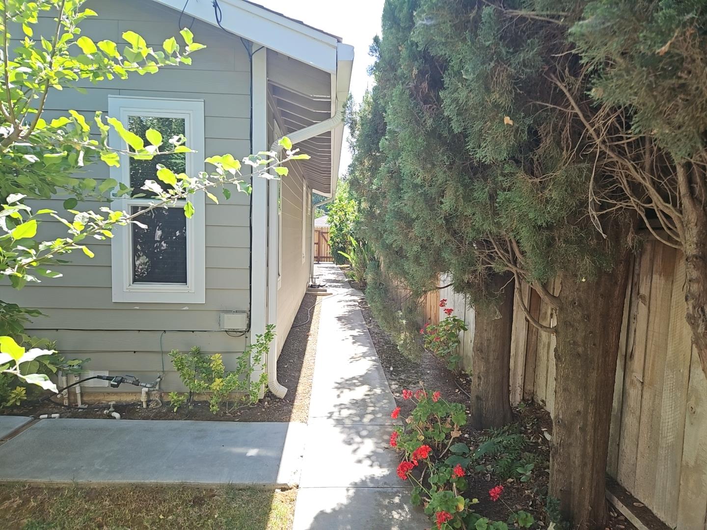 Westway Drive, Woodland, California image 47
