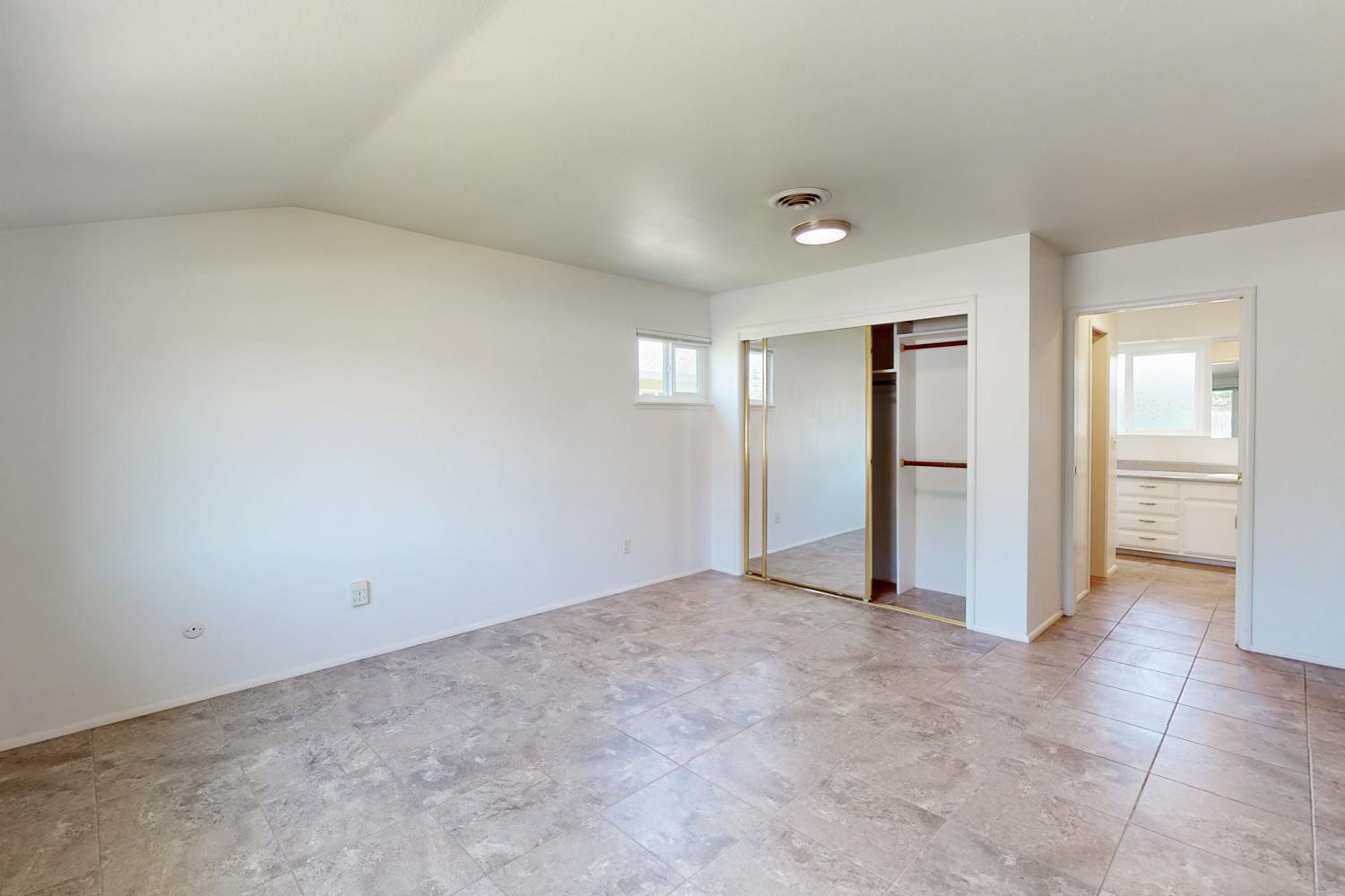 E 18th Street #2, Marysville, California image 12