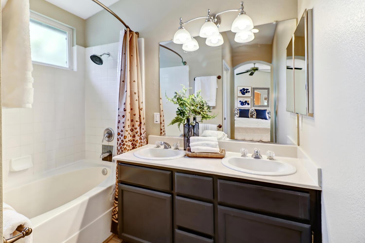 Atlantis Drive, Davis, California image 26
