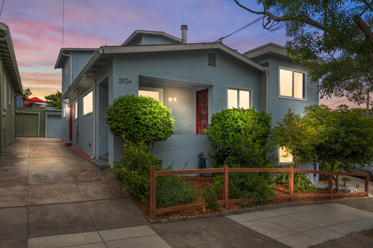 2920 Morcom, Oakland, California image 1