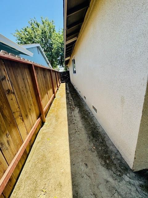 Locust Drive, Tracy, California image 11