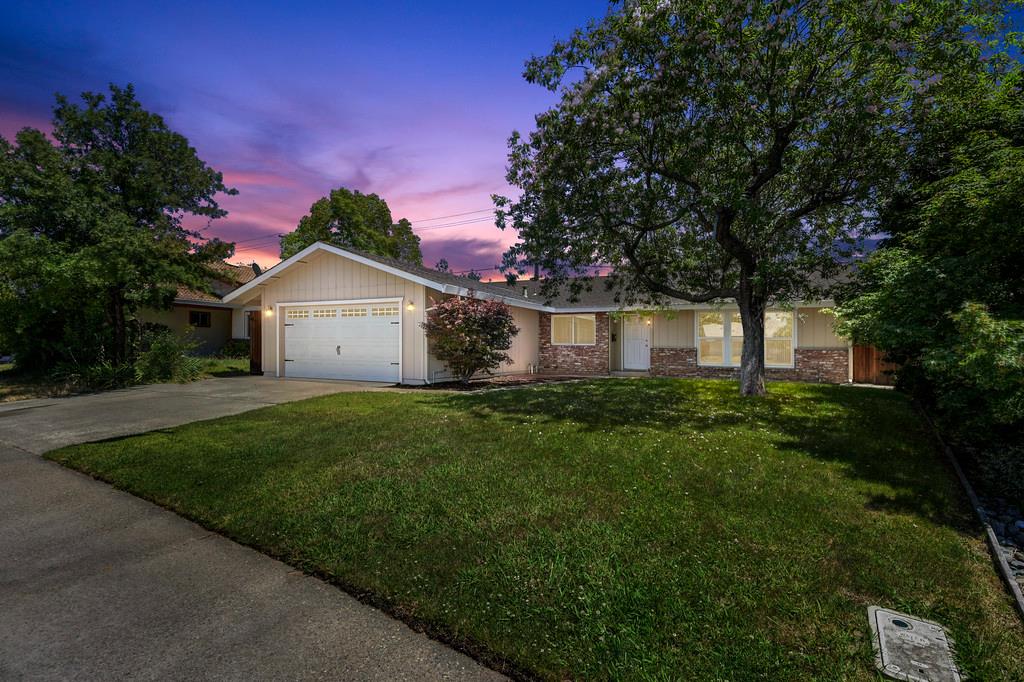 Margaret Way, Roseville, California image 1