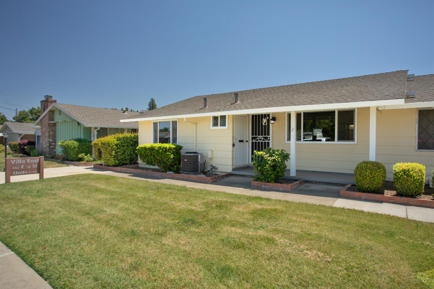 E 18th Street #2, Marysville, California image 2