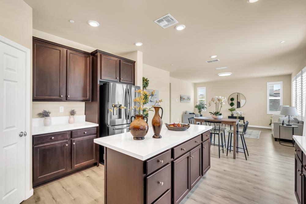 Linnea Court, Elk Grove, California image 14