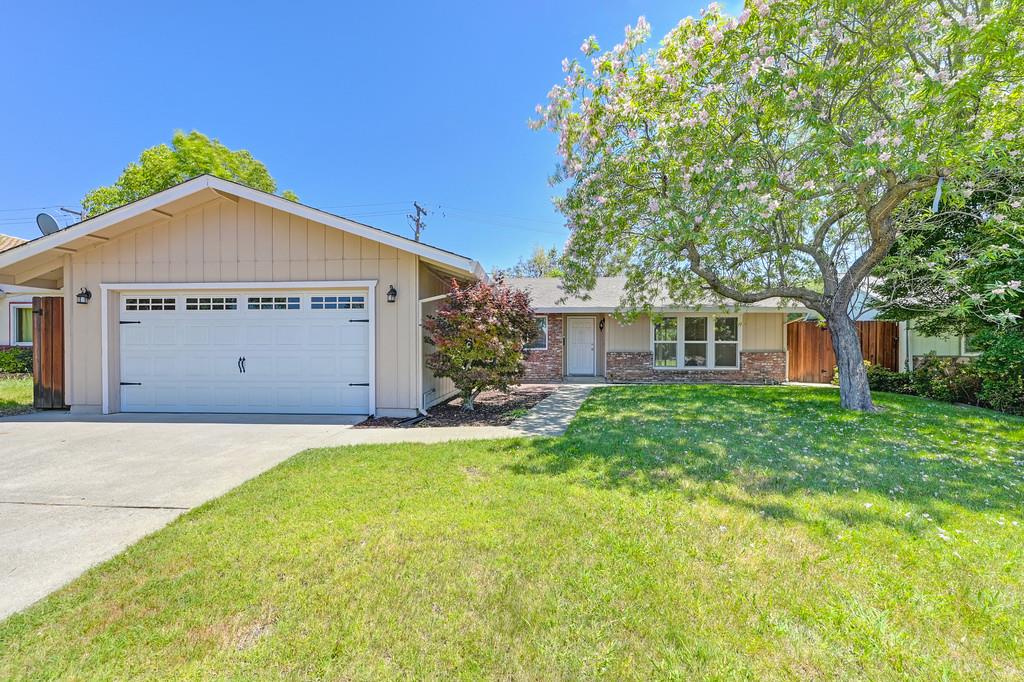 Margaret Way, Roseville, California image 4