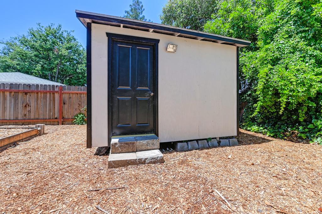 Cal Court, Citrus Heights, California image 36