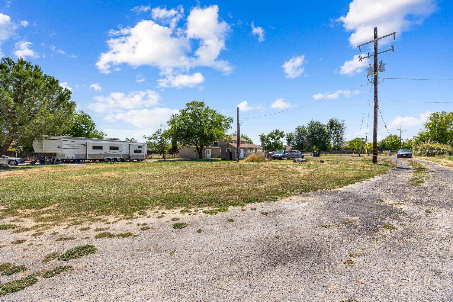 Otis Avenue, West Sacramento, California image 14