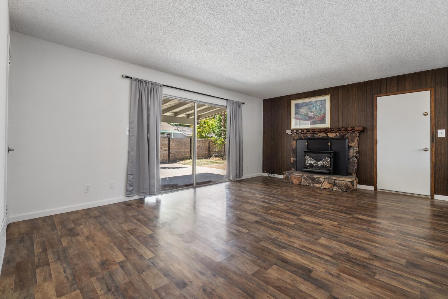 E Orangeburg Avenue, Modesto, California image 17