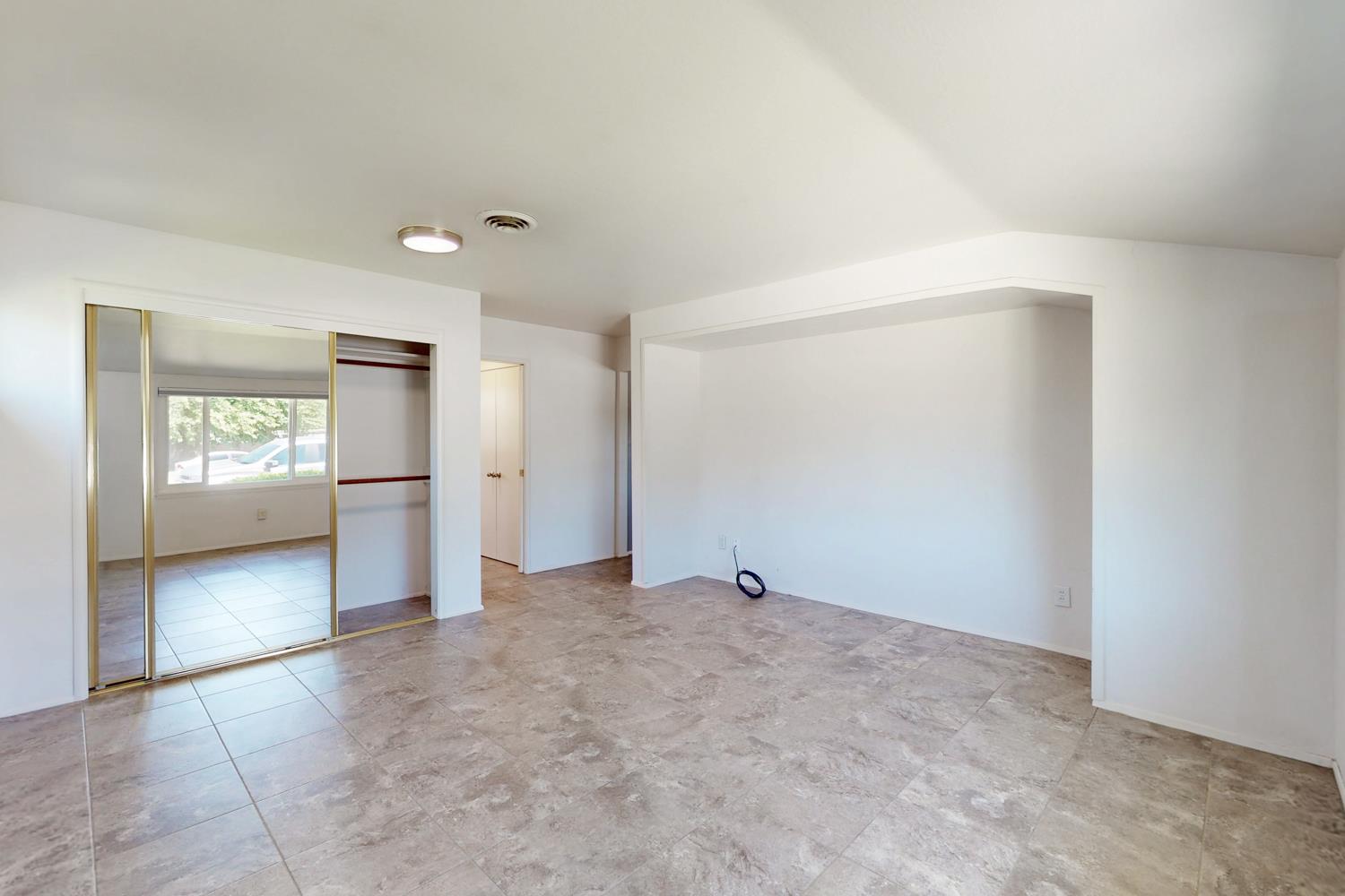 E 18th Street #2, Marysville, California image 11