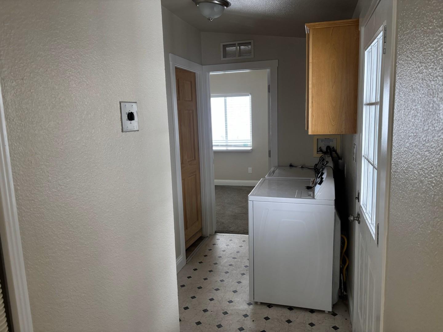 Detail Gallery Image 8 of 17 For 2933 Forebay Rd 17, Pollock Pines,  CA 95726 - 2 Beds | 1 Baths