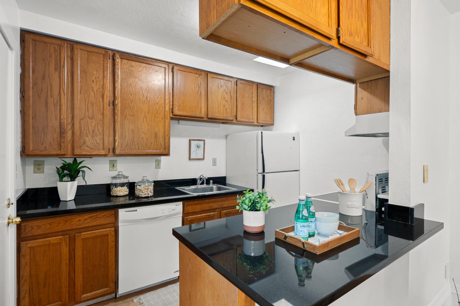 2920 Morcom, Oakland, California image 10