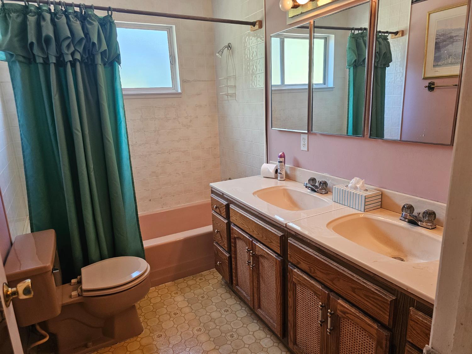 Alandale Way, Rancho Cordova, California image 24