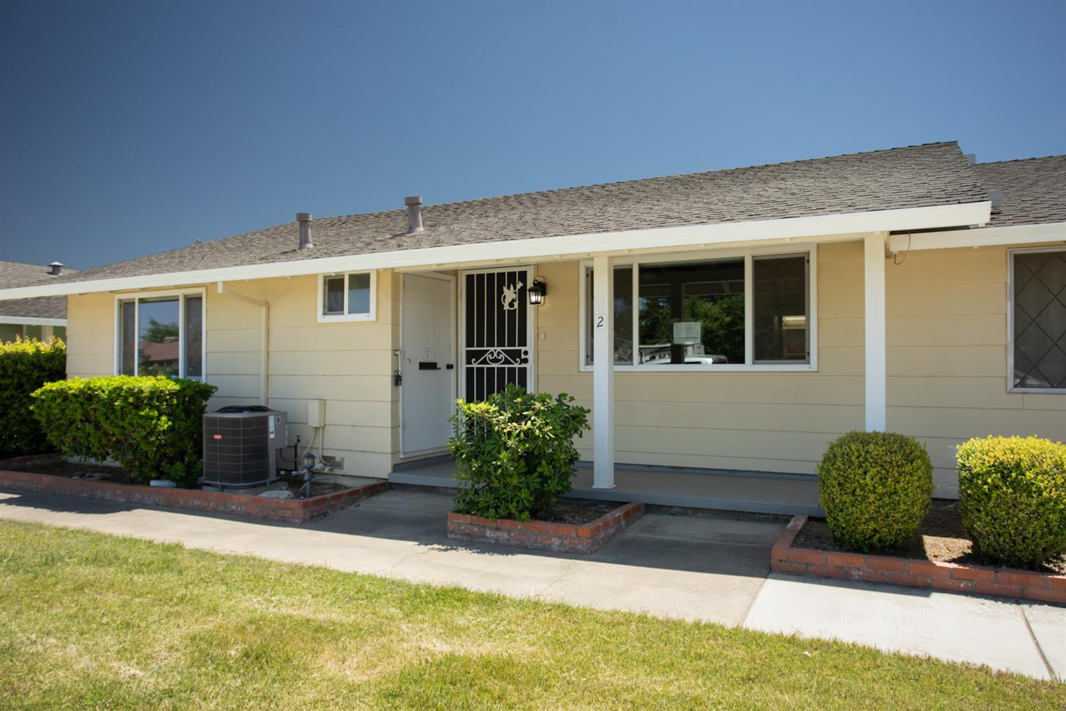 E 18th Street #2, Marysville, California image 43