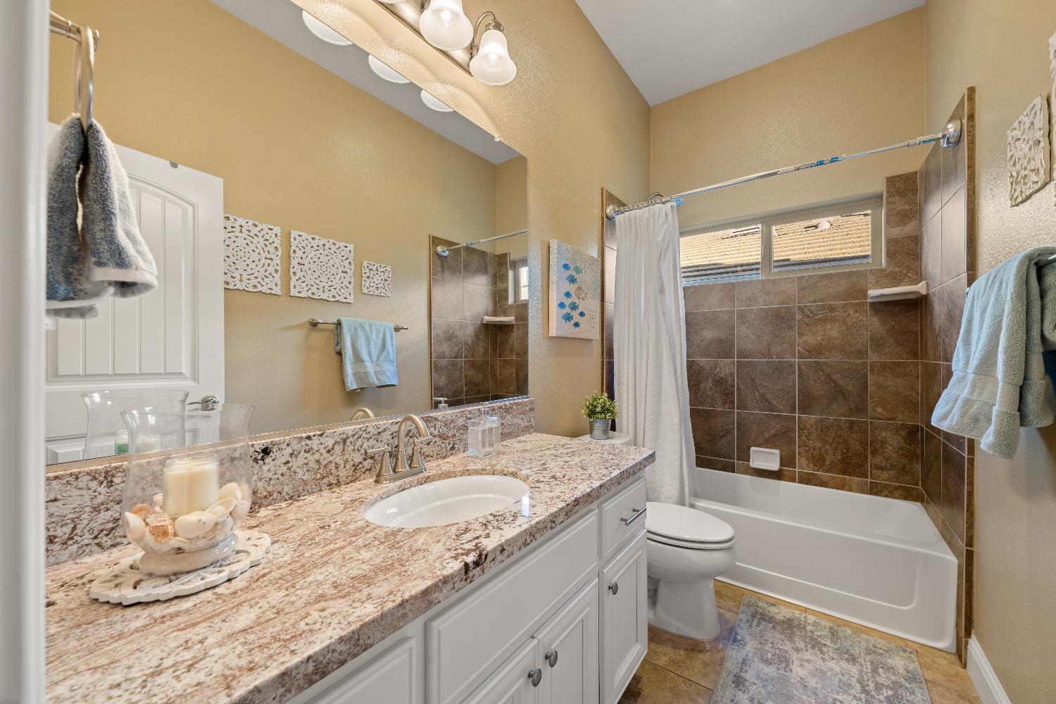 Albany Way, Rocklin, California image 13
