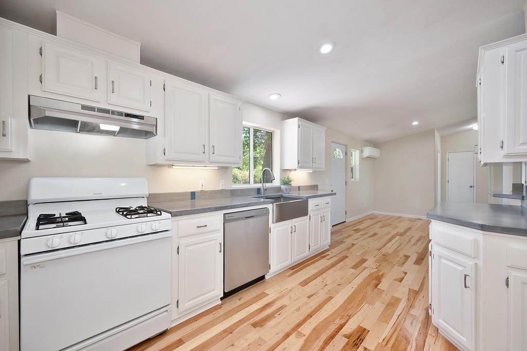 Bear Lane, Somerset, California image 23