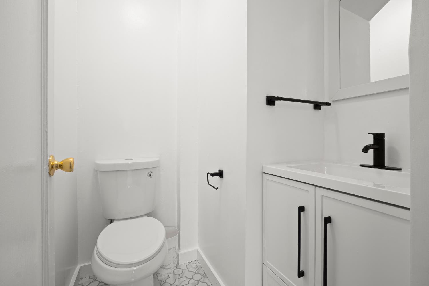 2920 Morcom, Oakland, California image 38