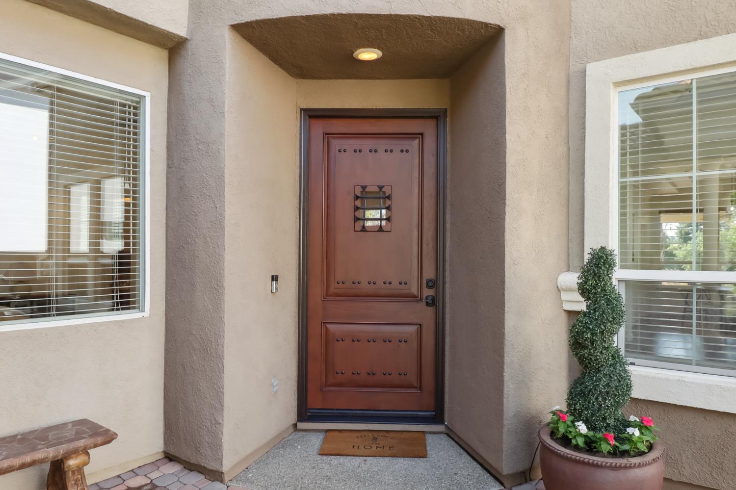 Hawk Crest Court, Roseville, California image 5