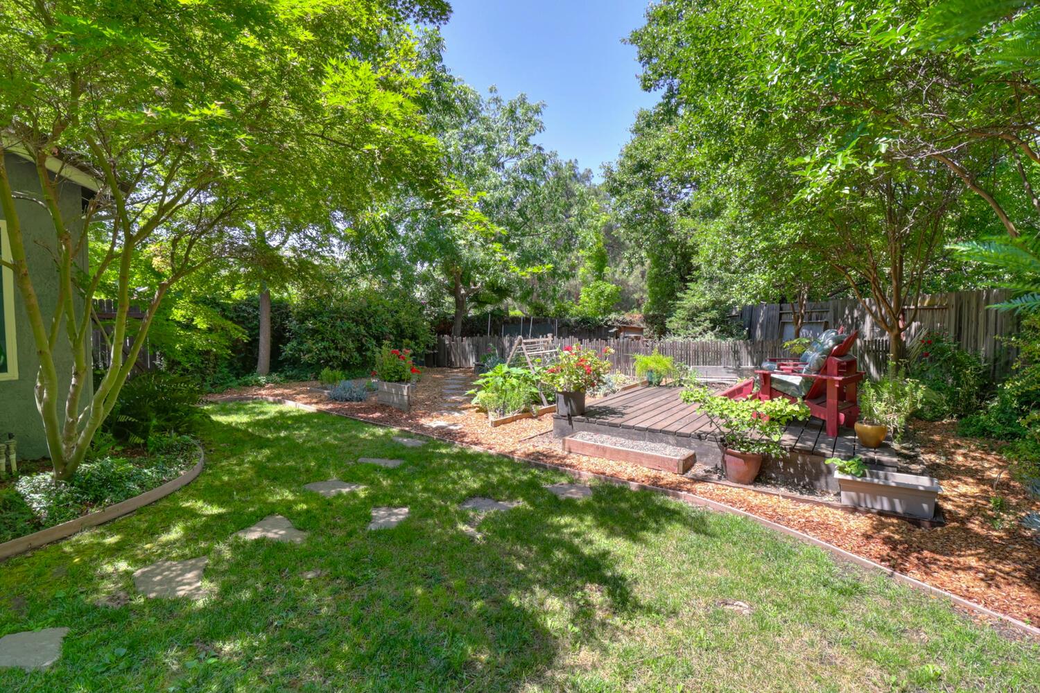 Atlantis Drive, Davis, California image 36