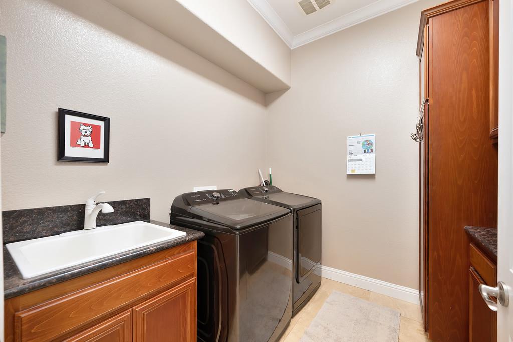 Wachtel Way, Citrus Heights, California image 24