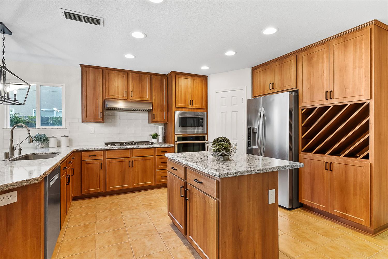 Wood Lily Way, Elk Grove, California image 21