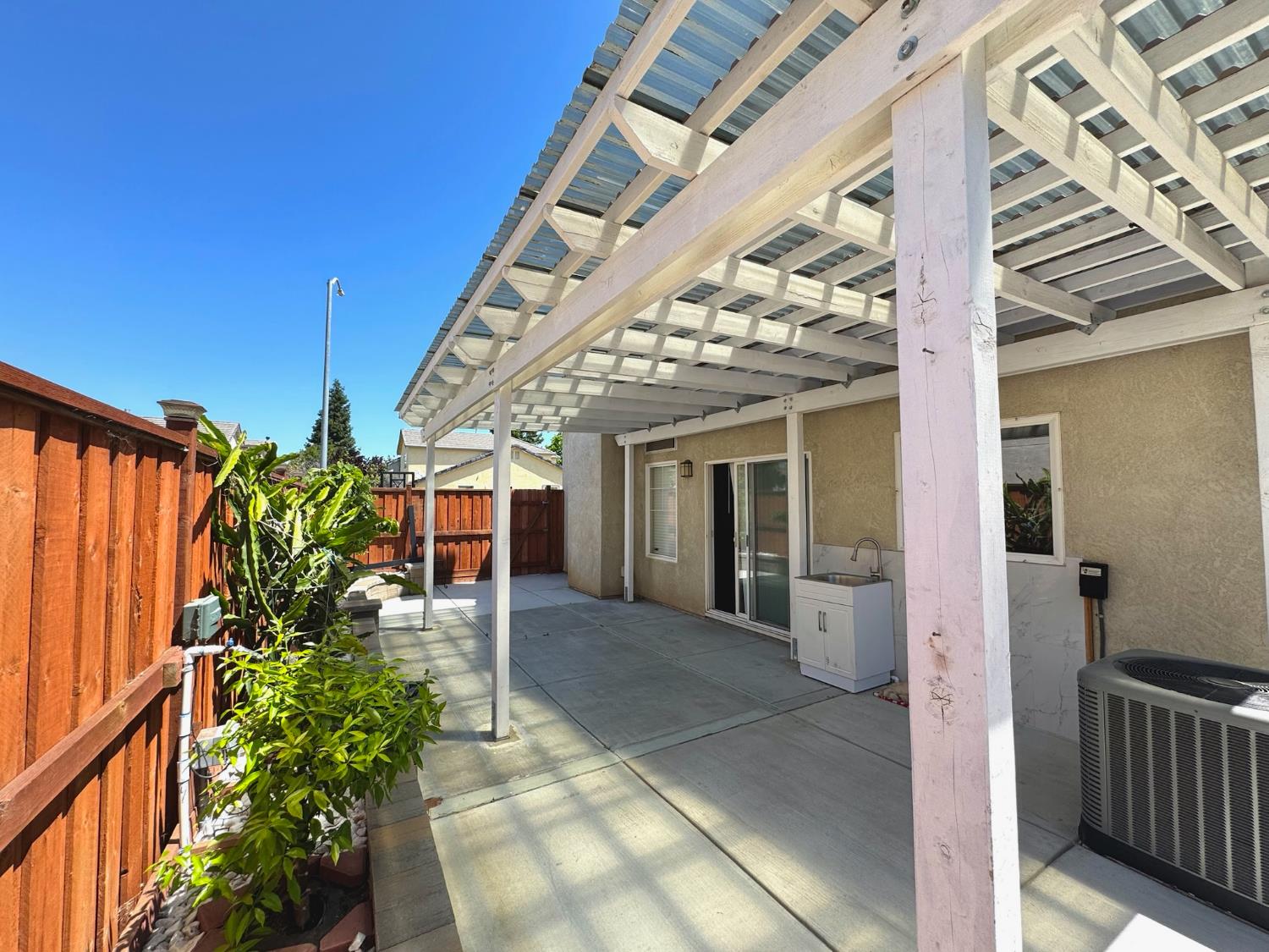 Countrywood Lane, Tracy, California image 37