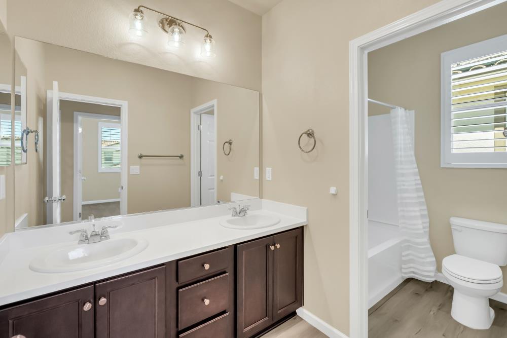 Linnea Court, Elk Grove, California image 44