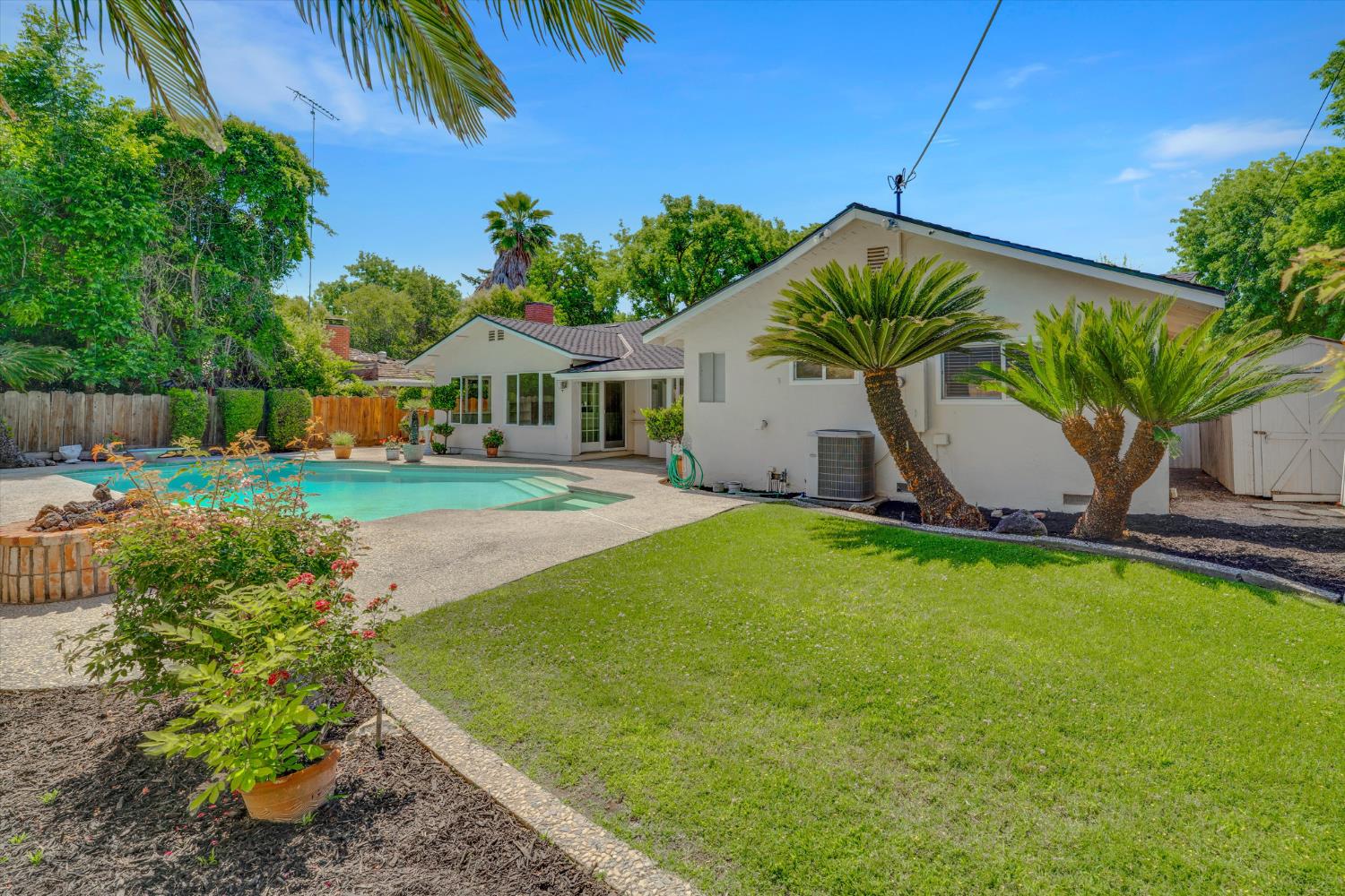 Wellington Drive, Modesto, California image 37