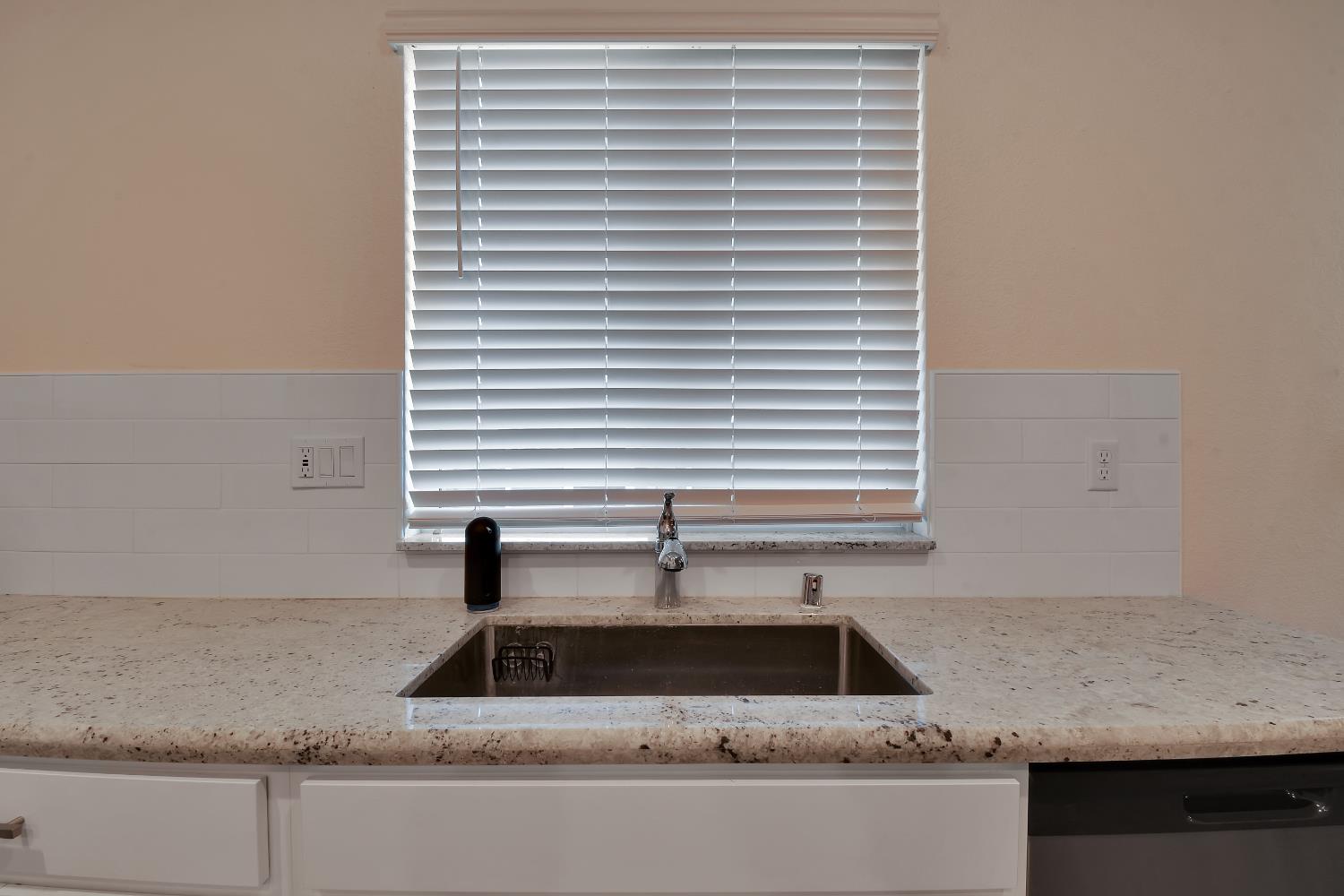 Gatlin Court, Plumas Lake, California image 20
